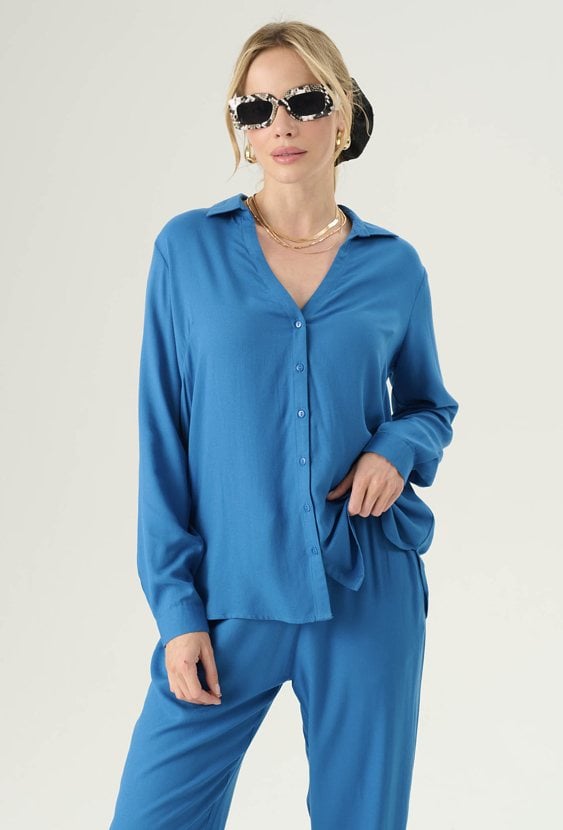 Koszula z wiskozy w kolorze niebieskim