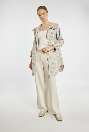 Kurtka typu parka ze zwierzęcym wzorem