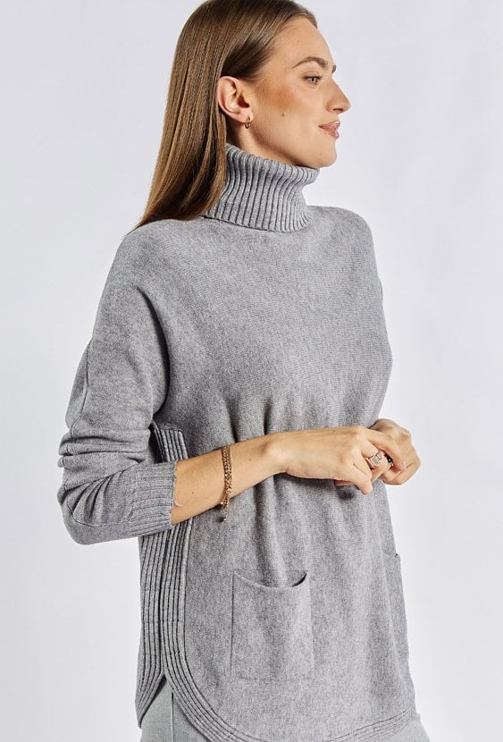 Sweter damski z golfem