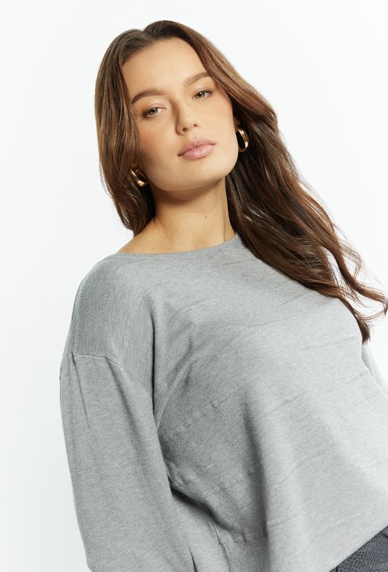 Sweter damski z długim rękawem