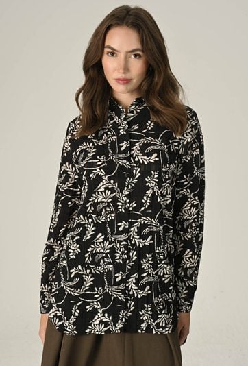 Koszula w kobiecy print