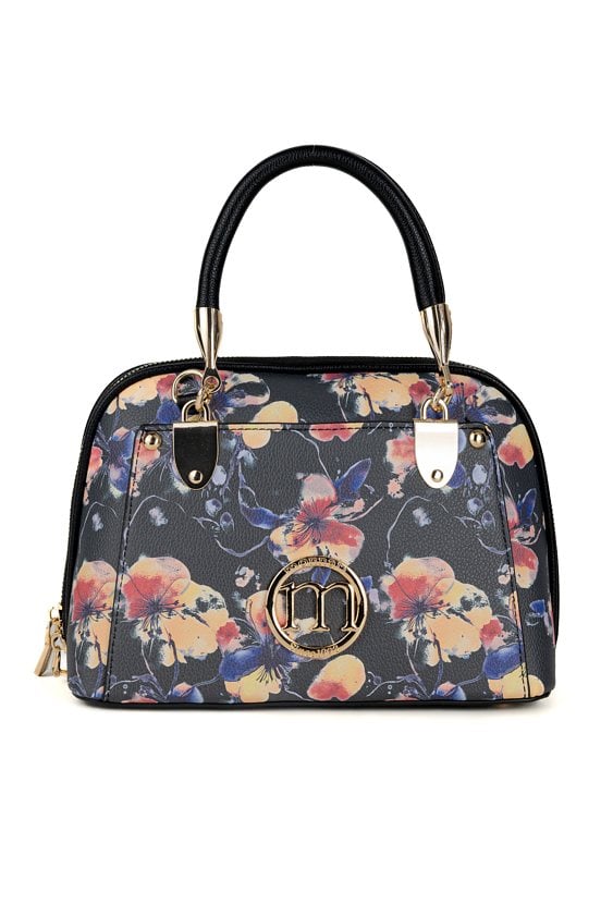 Kuferek z kwiatowym motywem