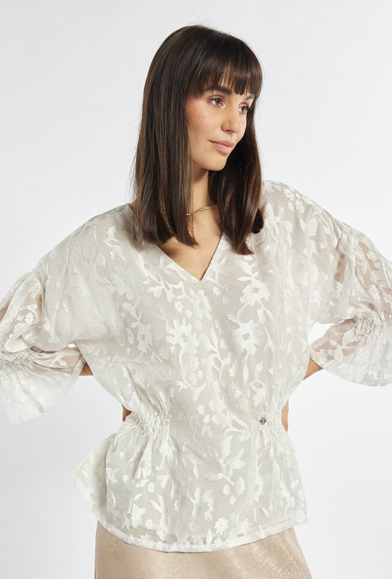 Elegancka bluzka w białym kolorze