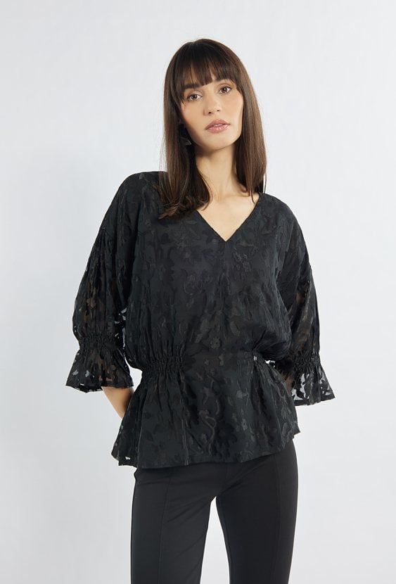Elegancka bluzka w czarnym kolorze