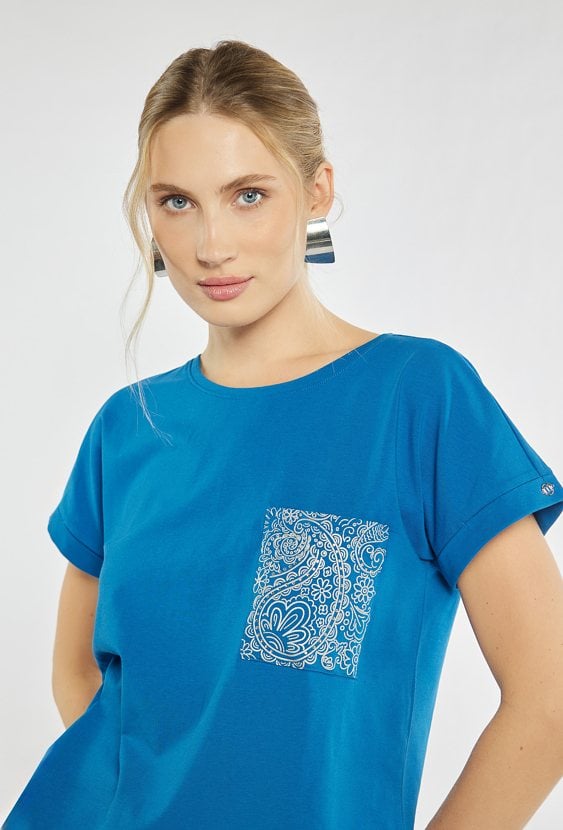 T-shirt z kieszonką