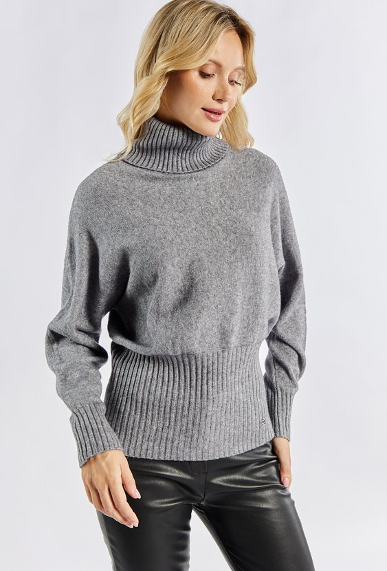 Sweter damski z golfem