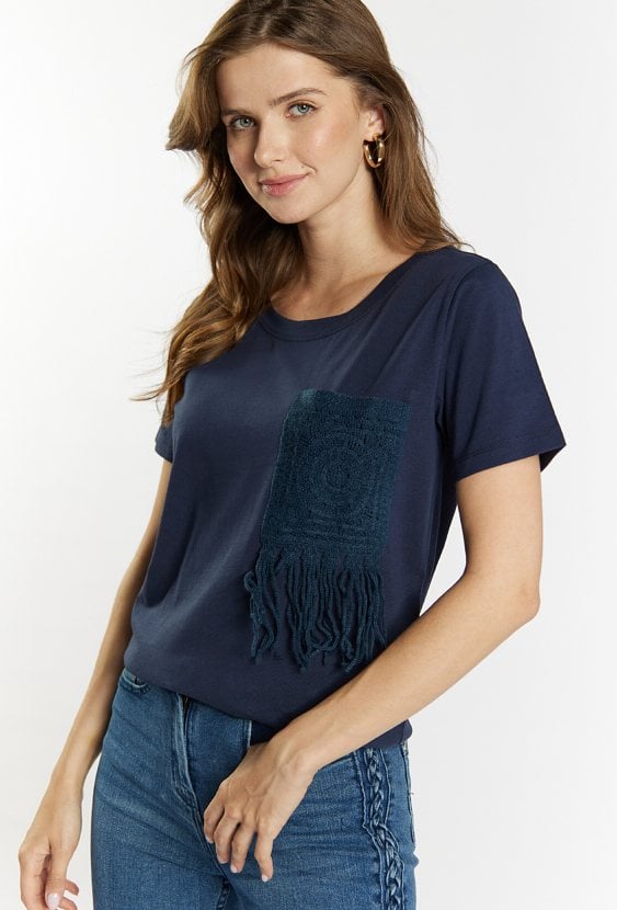 T-shirt z haftowaną kieszonką