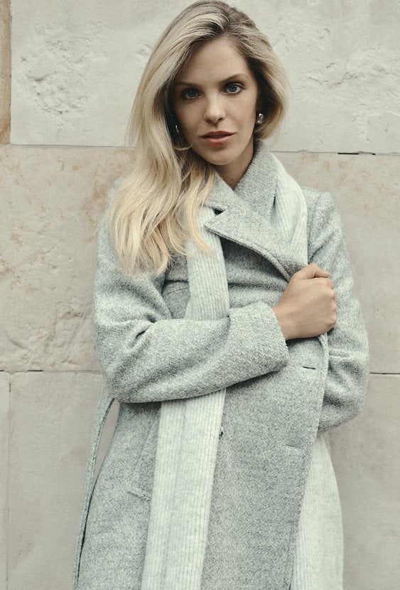 Klasyczny płaszcz z domieszką wełny