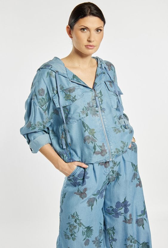 Stylowa kurtka z kapturem