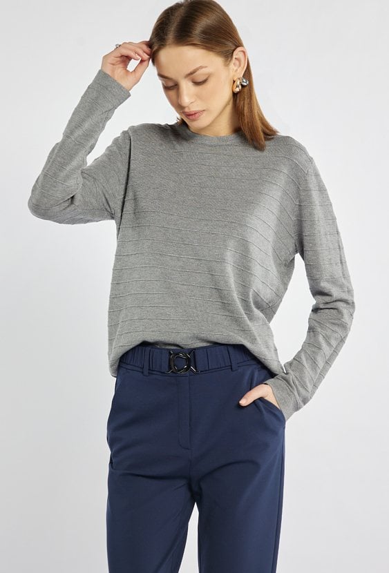 Sweter damski z wiskozy