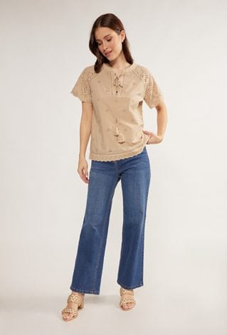 Ażurowa bluzka z wiązaniem przy dekolcie