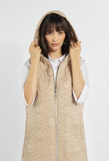 Kamizelka z ozdobnymi przeszyciami