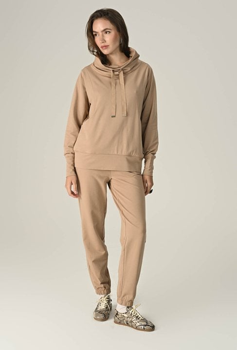 Bluza z wysokim kołnierzem