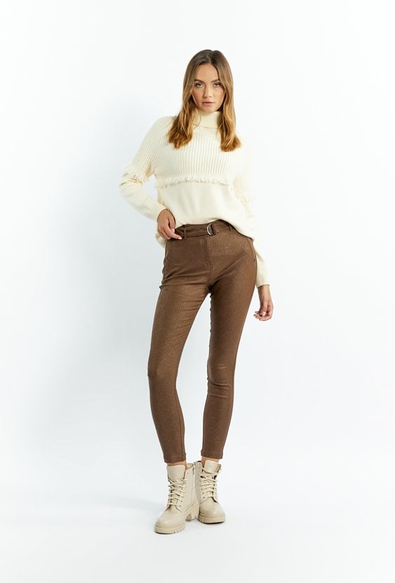 Spodnie damskie z lekkim wzorem