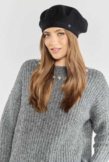 Beret damski z dżetami