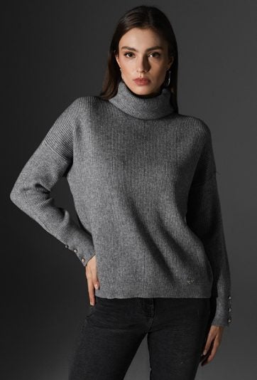 Luźny sweter damski