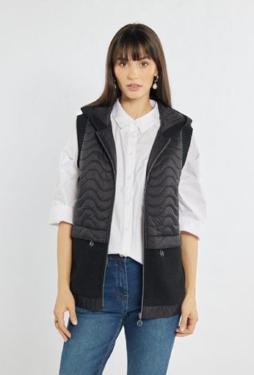 Kamizelka z kapturem