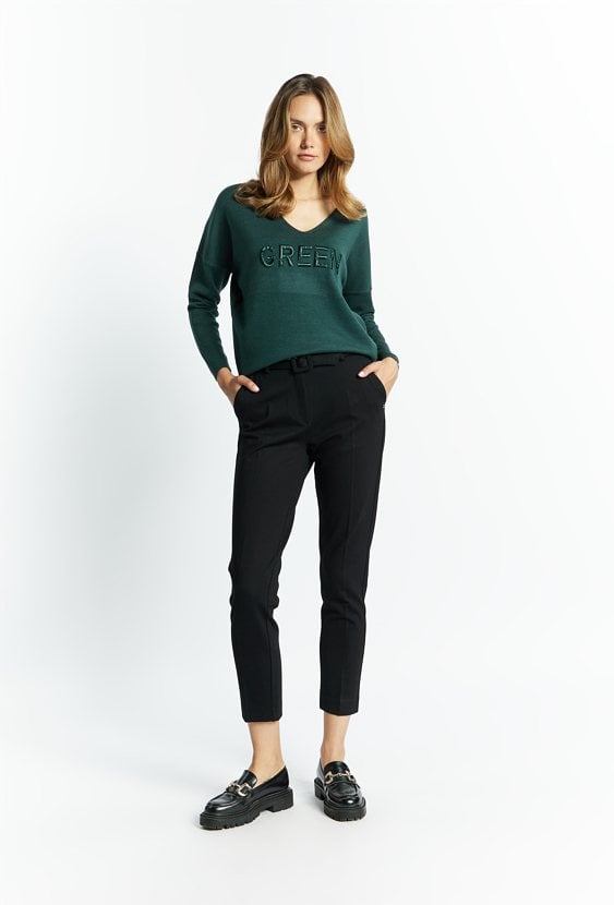 Dzianinowe spodnie z paskiem