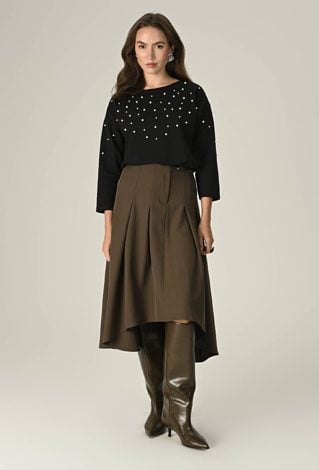 Dzianinowa bluza z perłową aplikacją