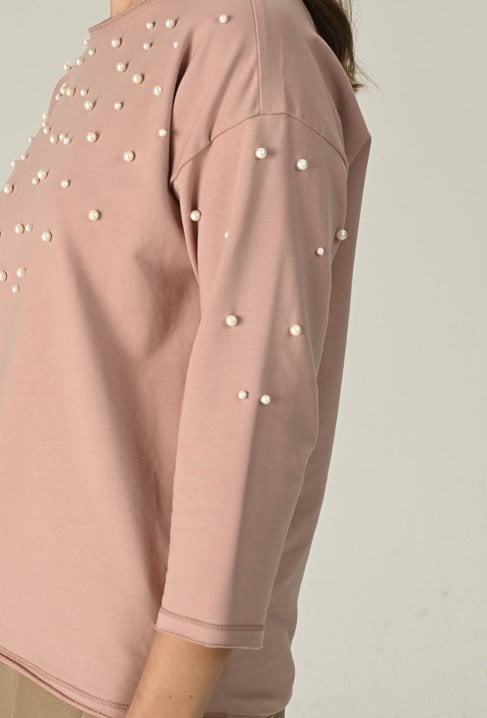 Dzianinowa bluza z perłową aplikacją