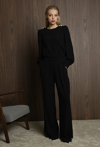 Szerokie spodnie z lejącej tkaniny