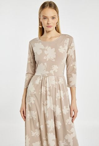 Sukienka z kwiatowym wzorem