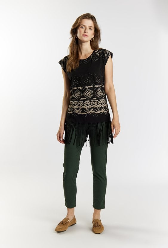 T-shirt z ozdobnymi frędzlami