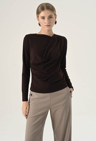Brązowa asymetryczna bluzka z drapowaniem