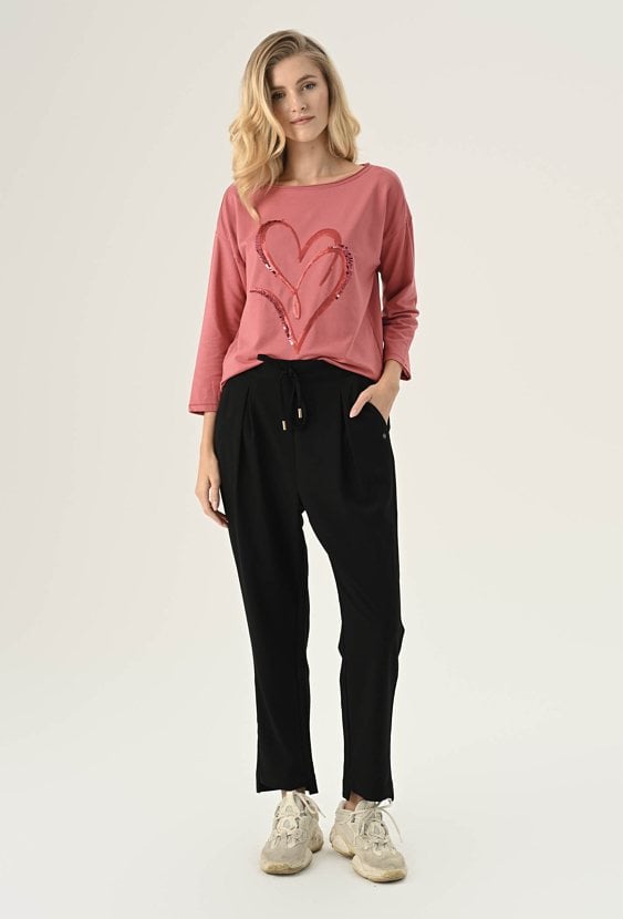 Bluza z cekinową aplikacją