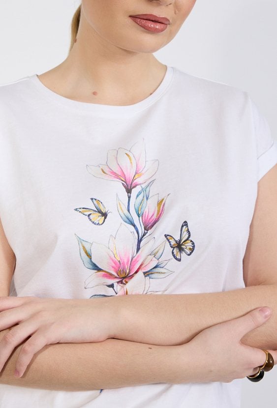 T-shirt z nadrukiem kwiatowym