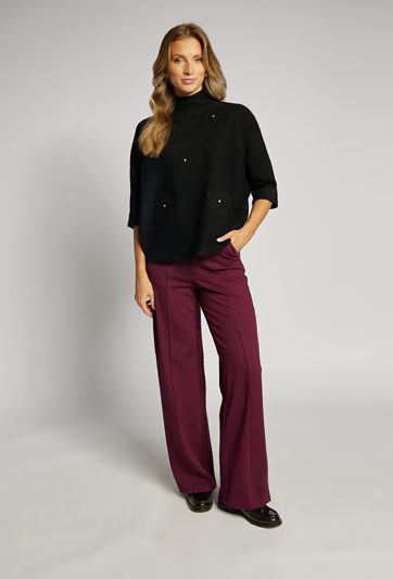 Sweter damski z haftami