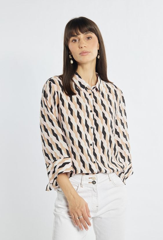 Krótka, luźna koszula