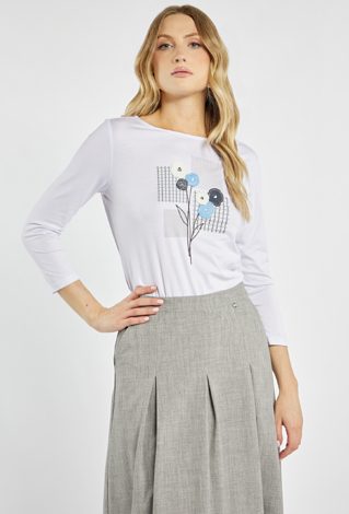 T-shirt z kwiatowym nadrukiem