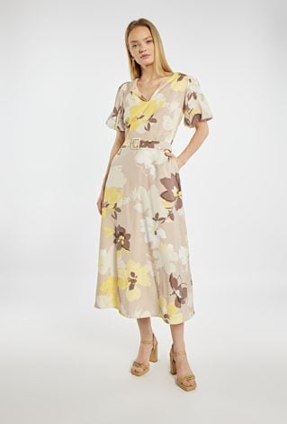 Zwiewna sukienka w kwiaty