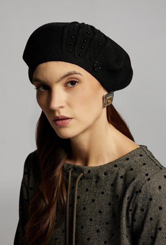 Stylowy beret damski