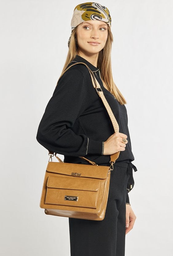 Elegancki kuferek damski