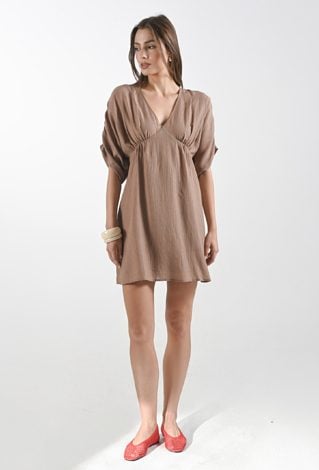 Kobieca sukienka w kolorze oliwkowym