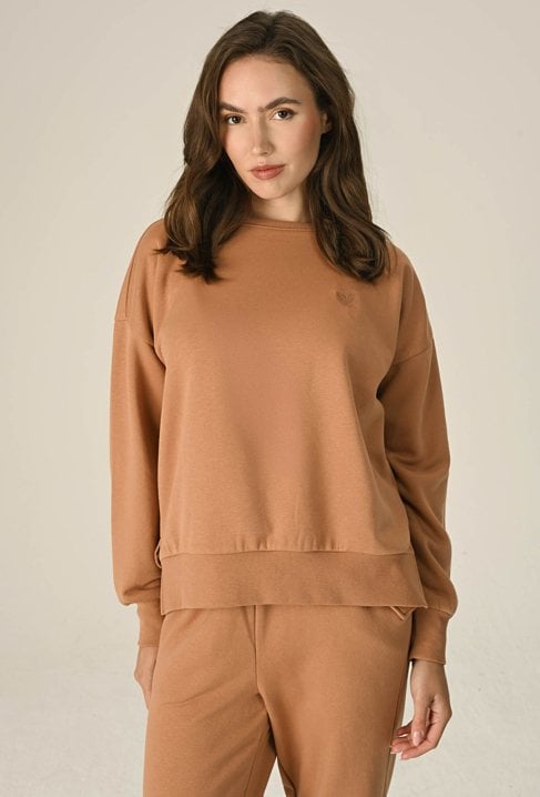 Bawełniana bluza z haftem w kształcie serca