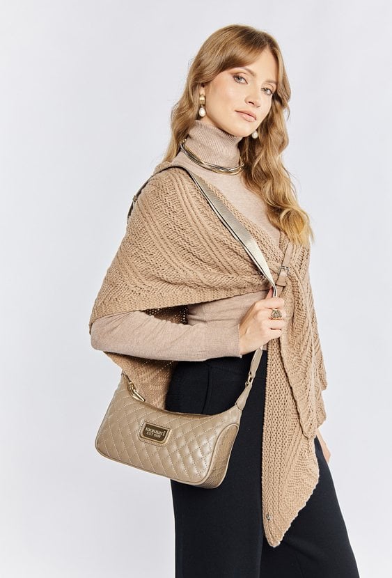 Mała torba z pikowaniem