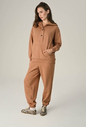 Bluza o luźnym kroju z kapturem