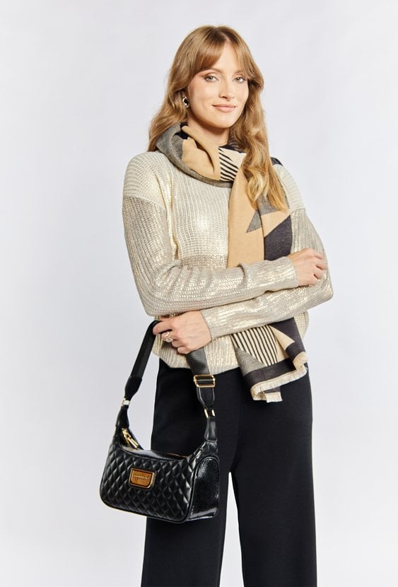 Mała torba z pikowaniem