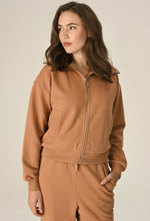 Bluza z wysokim kołnierzem