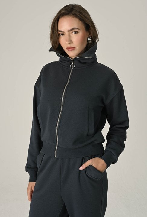 Bluza z wysokim kołnierzem