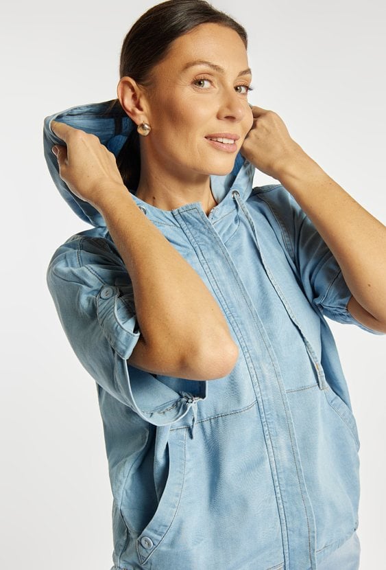 Bluza z lekkiego denimu
