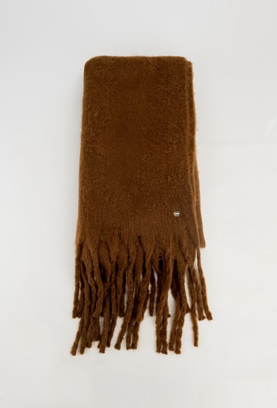 Czekoladowy puchowy szal