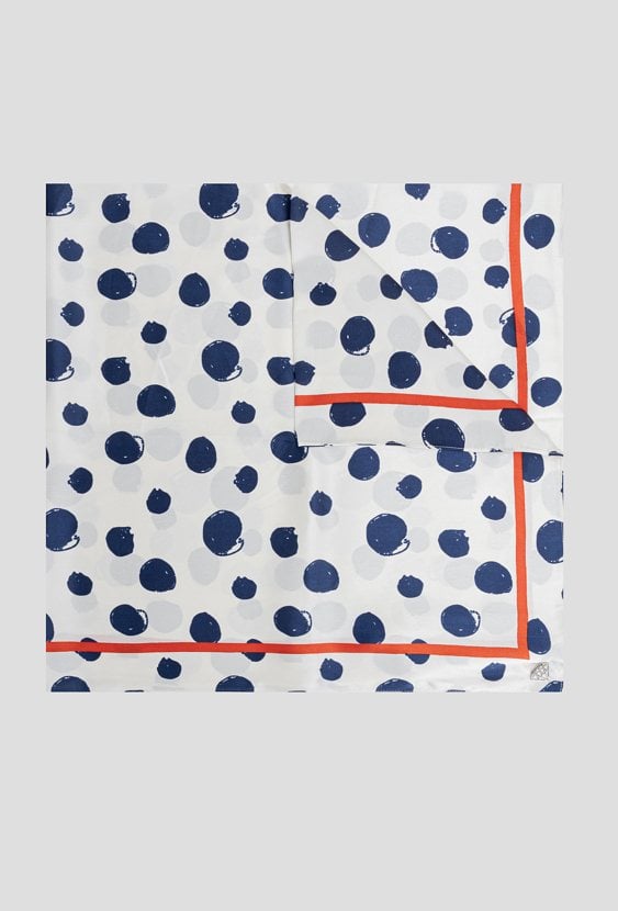 Apaszka z wzorem w kropki