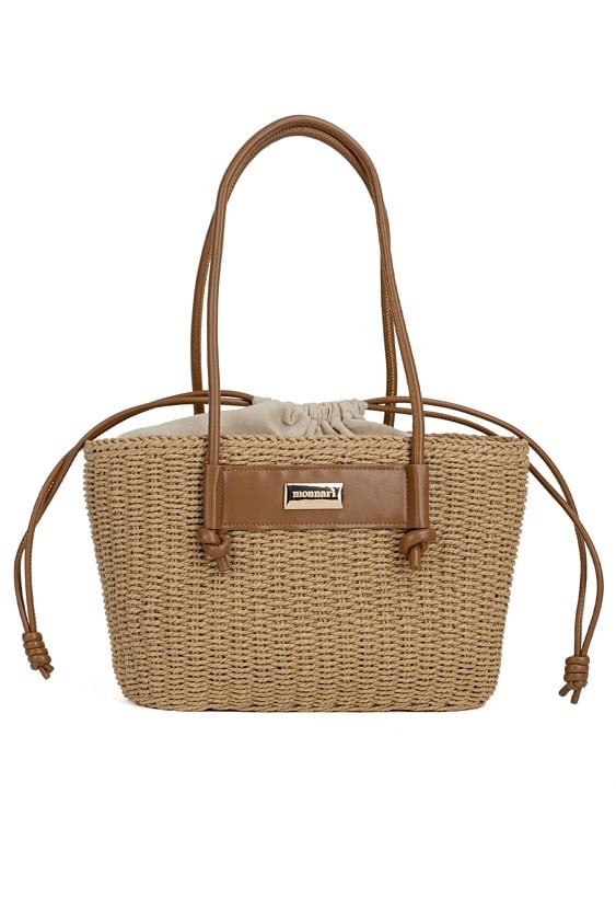 Pleciony koszyk ze ściągaczem