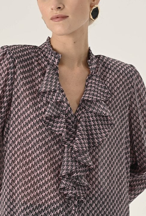 Bluzka ze zwiewnej tkaniny w różowo-czarny wzór