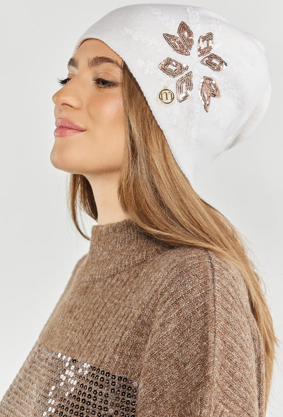 Czapka WHITE SNOW HAT0380-001