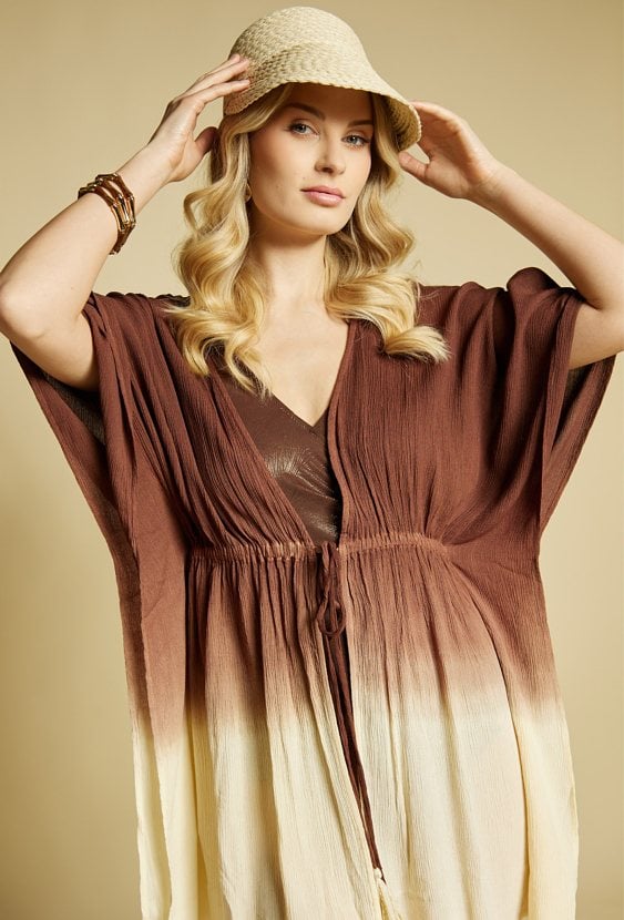 Czapka z daszkiem z plecionką